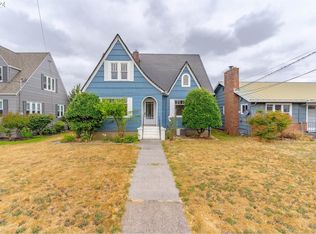275 S Oak St, Mount Angel, OR 97362