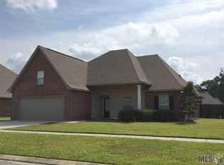 5134 Queens Carriage St, Zachary, LA 70791