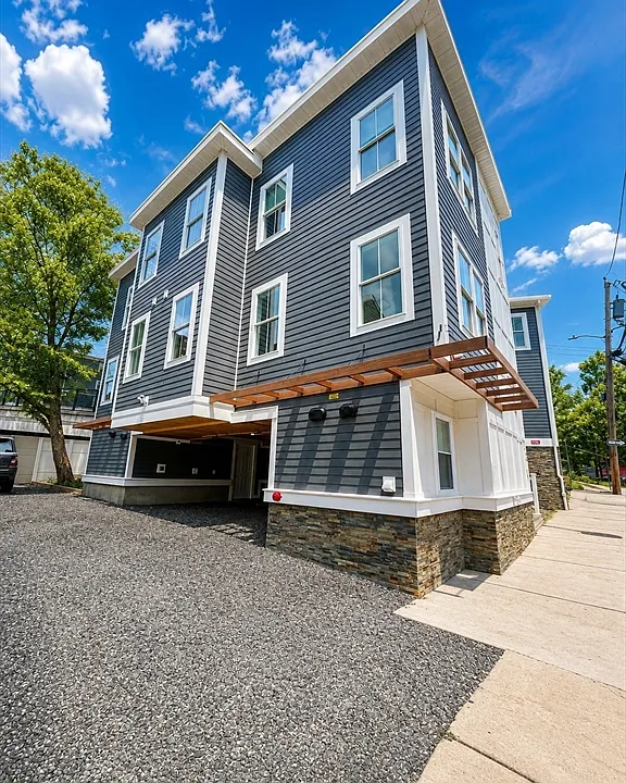 108 Gilman St #2