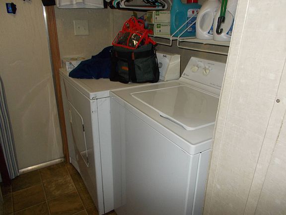5th image of 524 Paraiso Dr