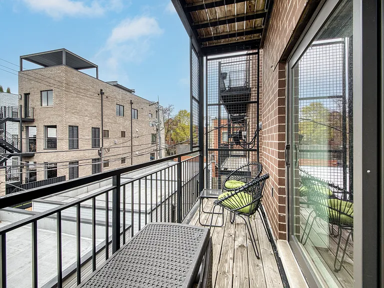1513 W Diversey Pkwy #1517-2W — Photo 12