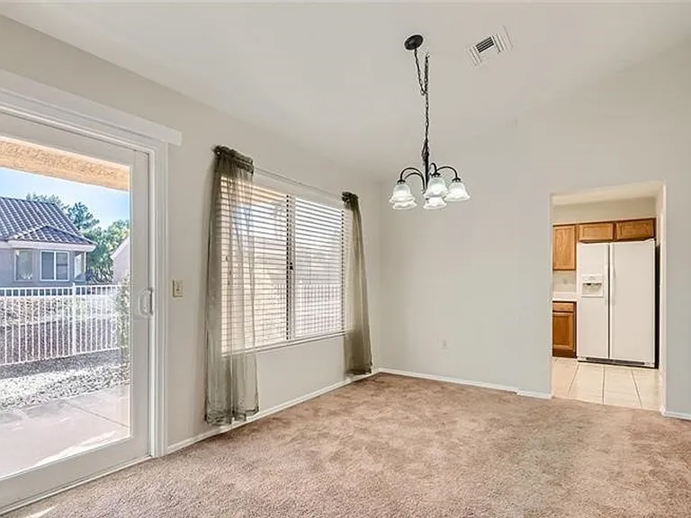 8729 Pennystone Ave — Photo 6