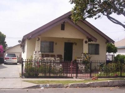 1330 W 85th St, Los Angeles, CA, 90044