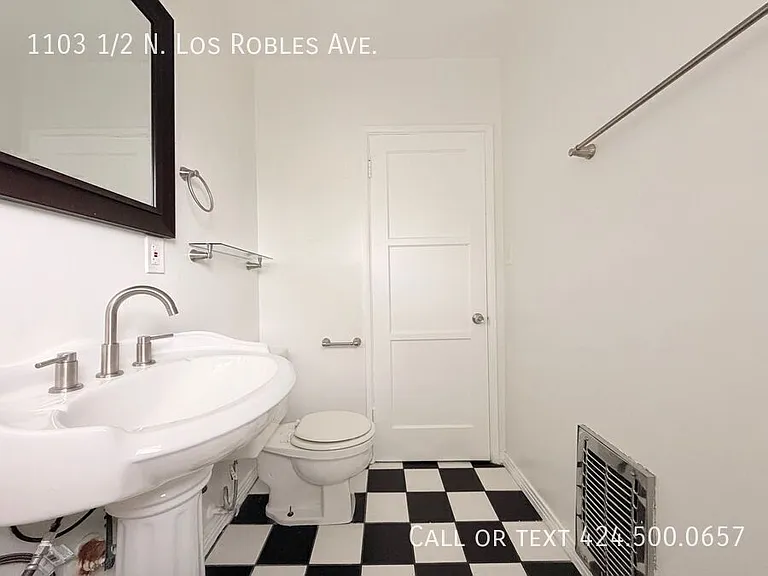 1103 1/2 N Los Robles Ave — Photo 16