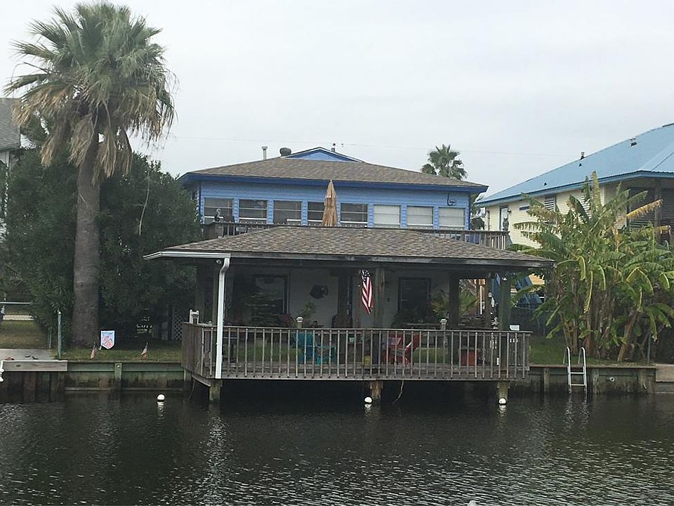 1st image of 384 Ling St