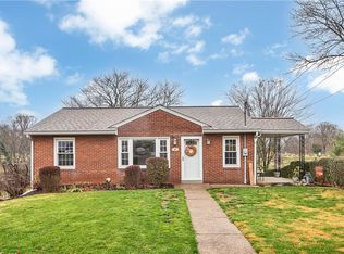 6 Longvue Cir, Ambridge, PA 15003