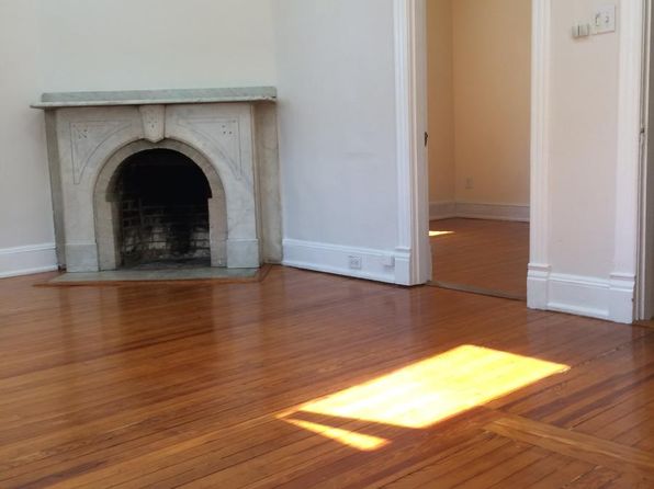 7106 Maple Ave Unit 3