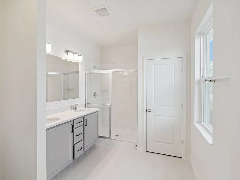 338 Ridgemark Ave — Photo 17