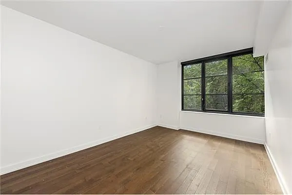 Rented by Platinvm Property Group New York | media 39