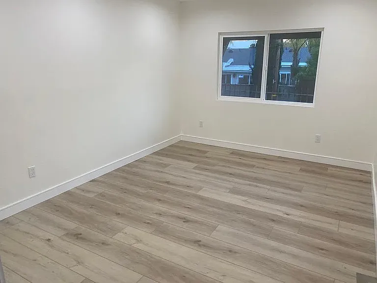 1315 Sonora Ave — Photo 10