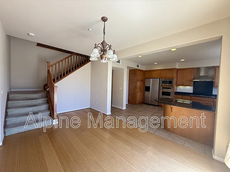 4373 Red Maple Way — Photo 5