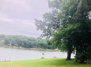 141 Crabtree Rd, Montezuma, IA 50171