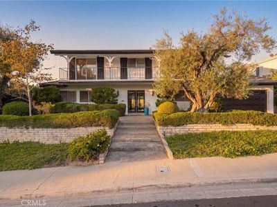 890 N Hillside Dr, Long Beach, CA, 90815