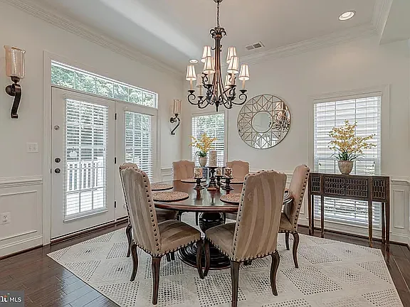 5964 Manorview Way — Photo 15