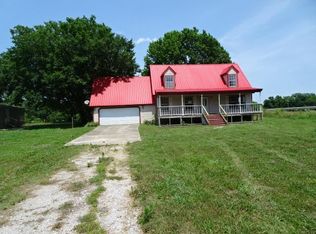 201 Hudson Dr, Strang, OK 74367