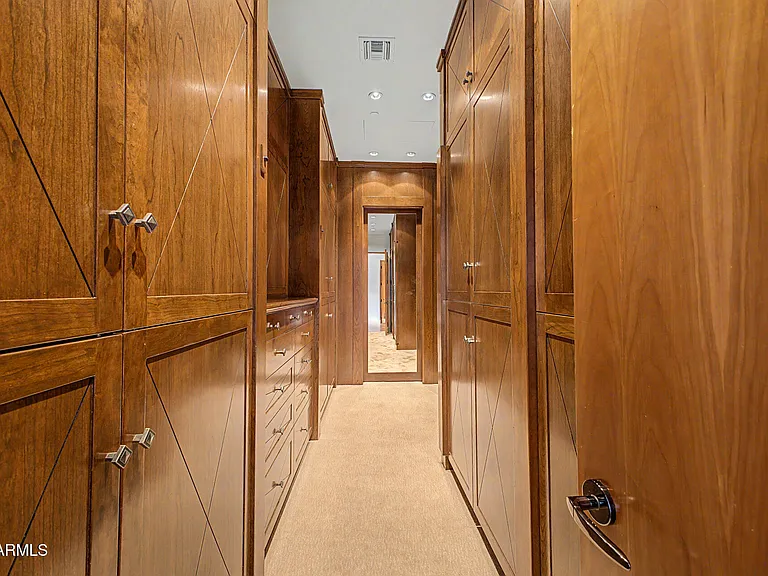 7451 N Las Brisas Ln — Photo 32