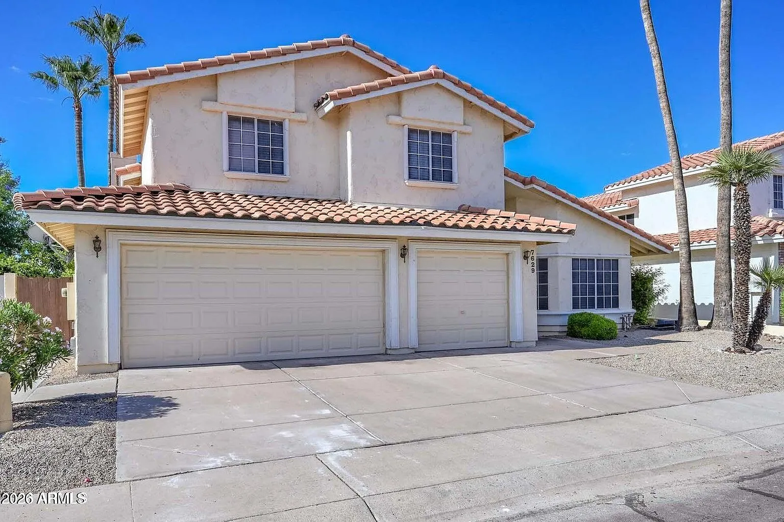 4 bed, 3.0 bath, 2719 sqft, $2,900 — Photo 1
