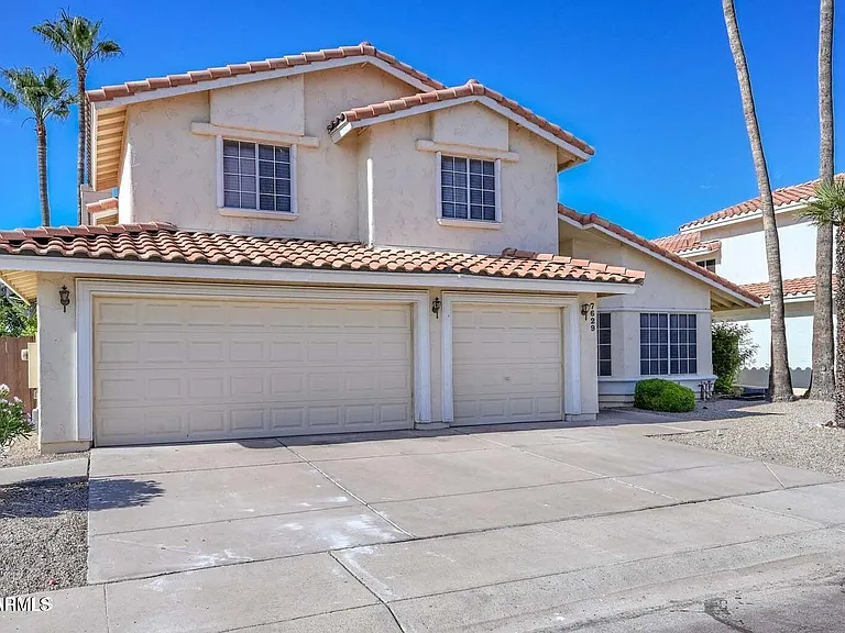7629 W Kristal Way — Photo 1