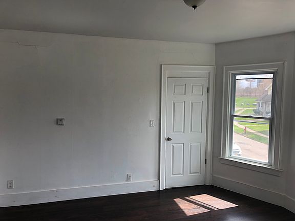 Back living area