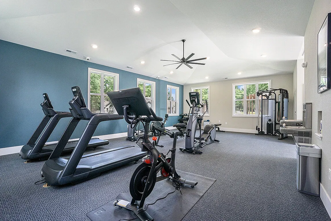 Byron Lakes Apartments — Photo 3