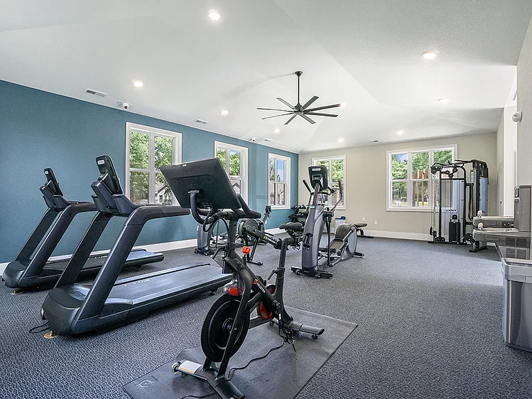 Byron Lakes Apartments — Photo 74