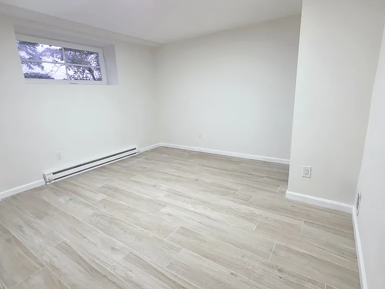 793 Olympia Blvd #1 — Photo 17