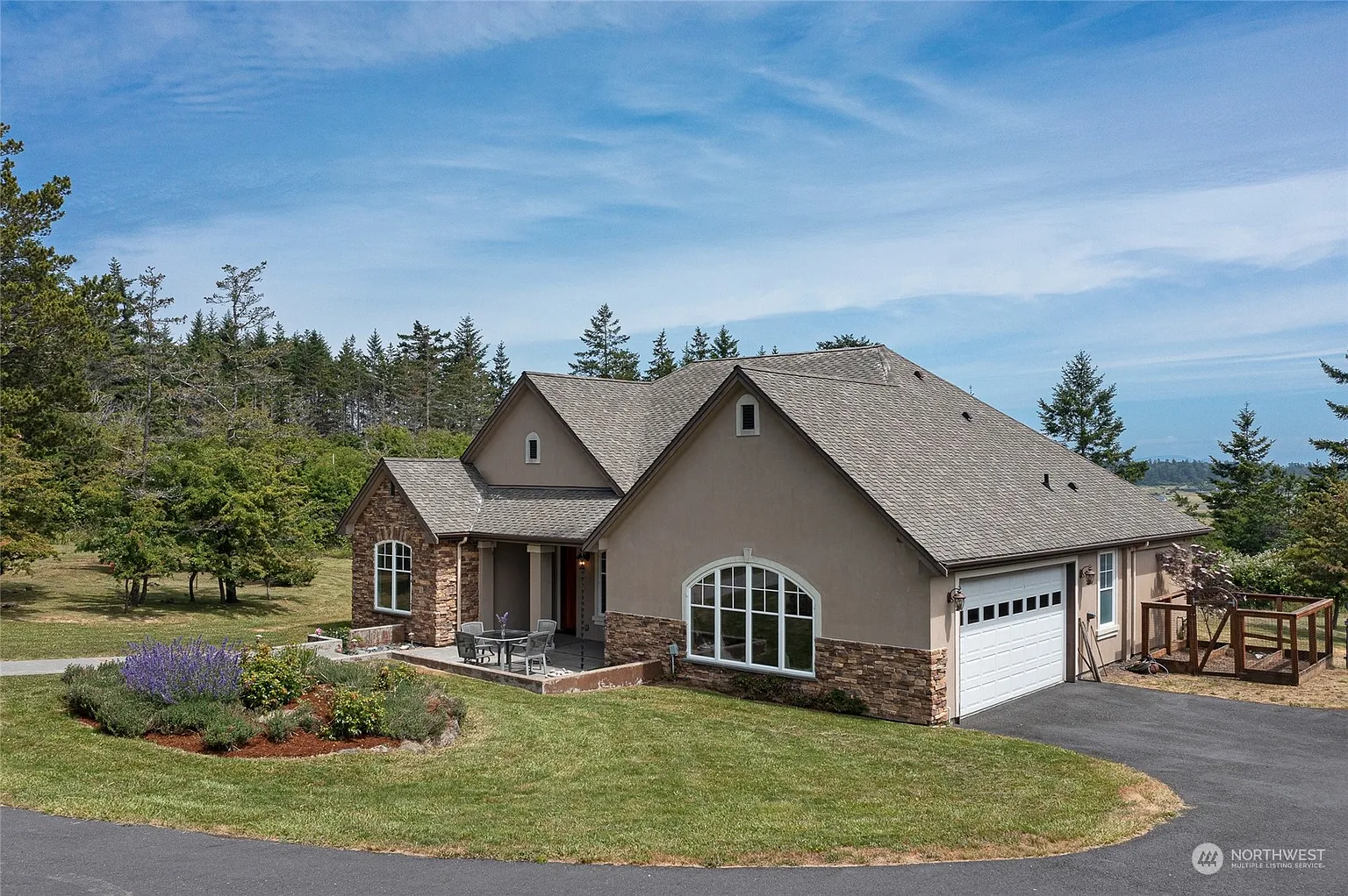 151 Oak Hill Drive photo 1