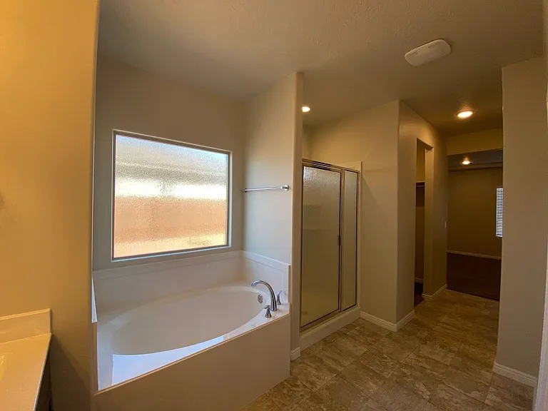 3403 E 2890 S — Photo 9
