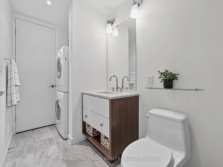 300 Lisgar St #407 — Photo 13