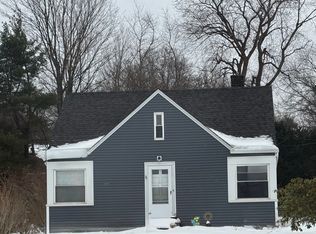 6458 Wilson Mills Rd, Mayfield Village, OH 44143