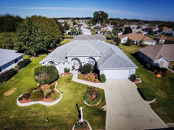 3rd image of 5319 NW 20th Pl