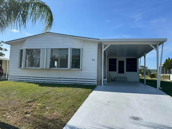 43 Las Casitas Court, Fort Pierce, FL 34951