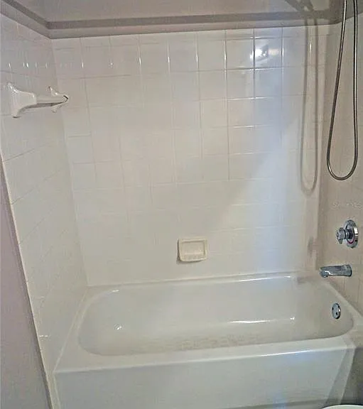 9018 Lake Chase Island Way #9018 — Photo 12