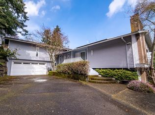 7428 91st Ave SE, Mercer Island, WA 98040