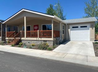 63822 Ranch Village Dr #6, Bend, OR 97701