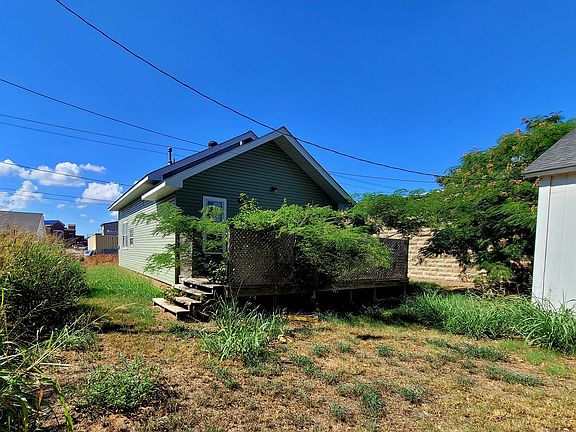 4th image of 207 1/2 College St #A