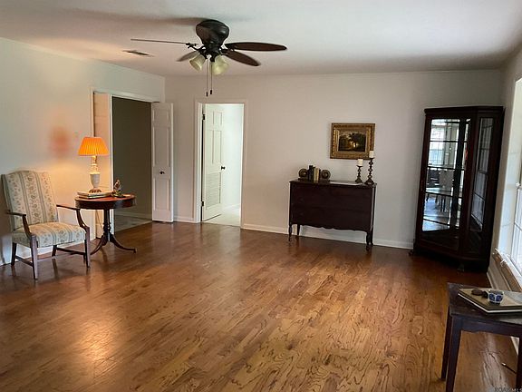 2nd image of 5977 Hyacinth Ave