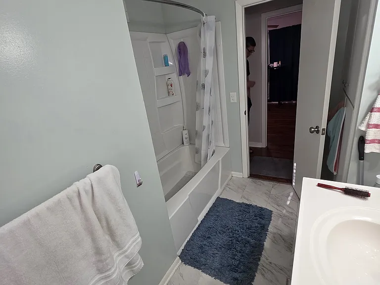 7039 Nieman Rd — Photo 7