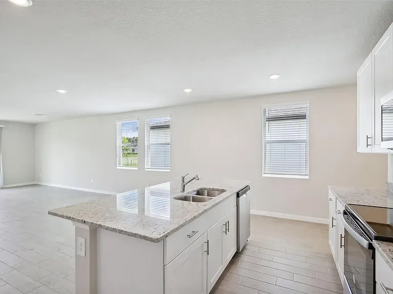 Kitchen/Great room view