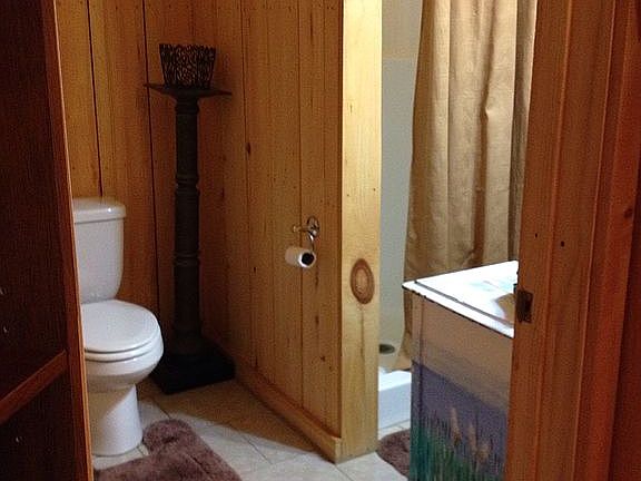 Cottage bathroom.