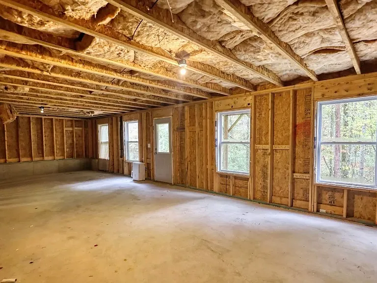 6571 Bluffview Dr — Photo 16