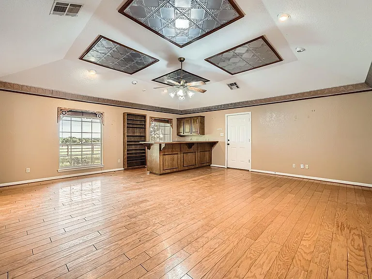 1850 County Road 105 — Photo 15
