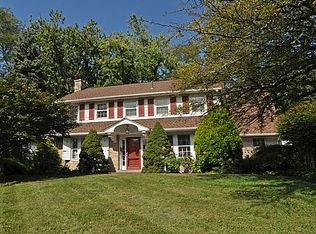 1056 Huntingdon Rd, Abington, PA 19001