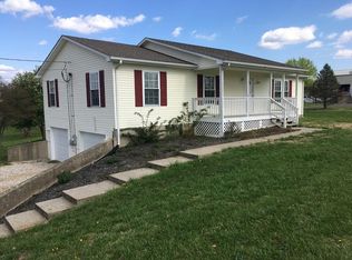 155 Lancaster Rd, Vine Grove, KY 40175