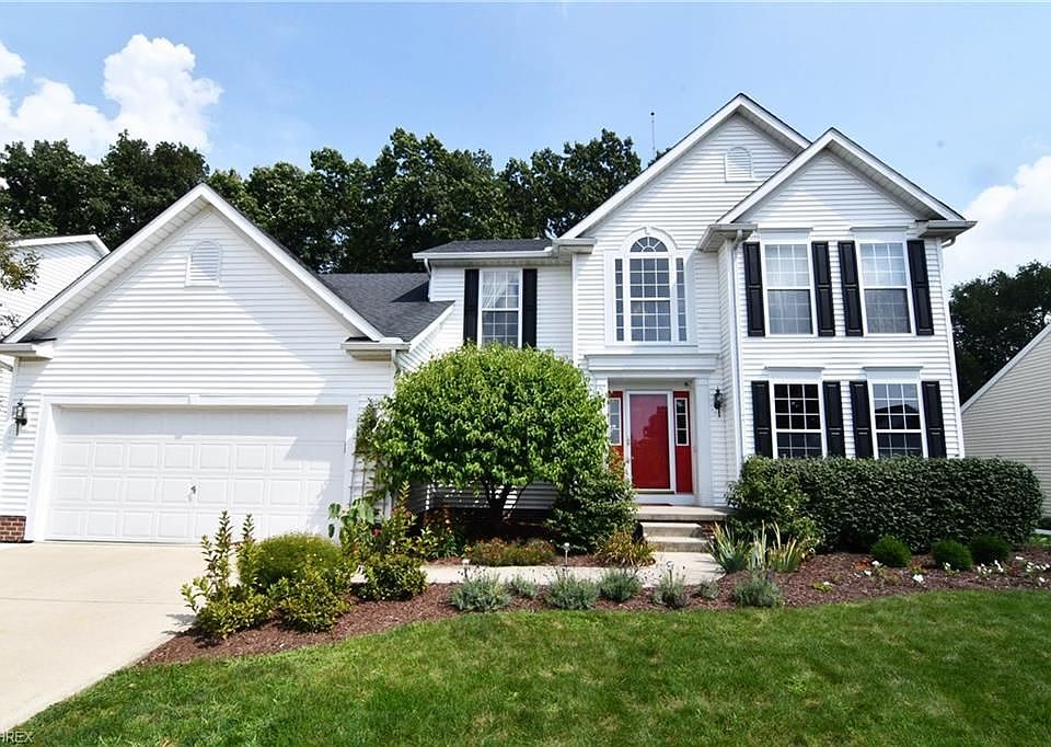 1st image of 2286 Canterbury Cir