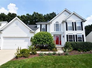 2286 Canterbury Cir, Akron, OH 44319