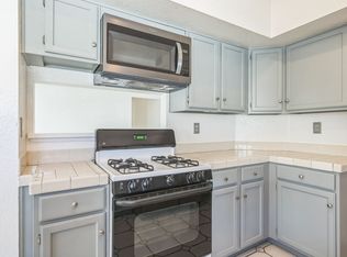 69716 Cypress Rd, Cathedral City, CA 92234