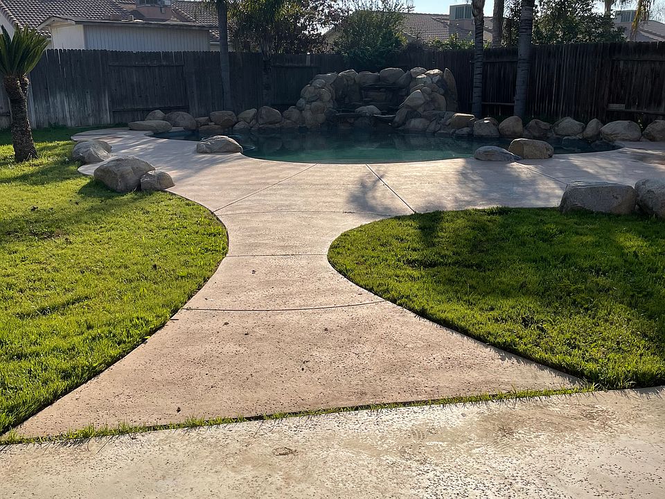 2nd image of 4623 Kaytlain Ave