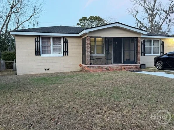 704 W 60th Street, Savannah, GA 31405