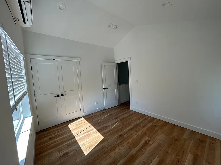 3508 NE 134th St — Photo 18